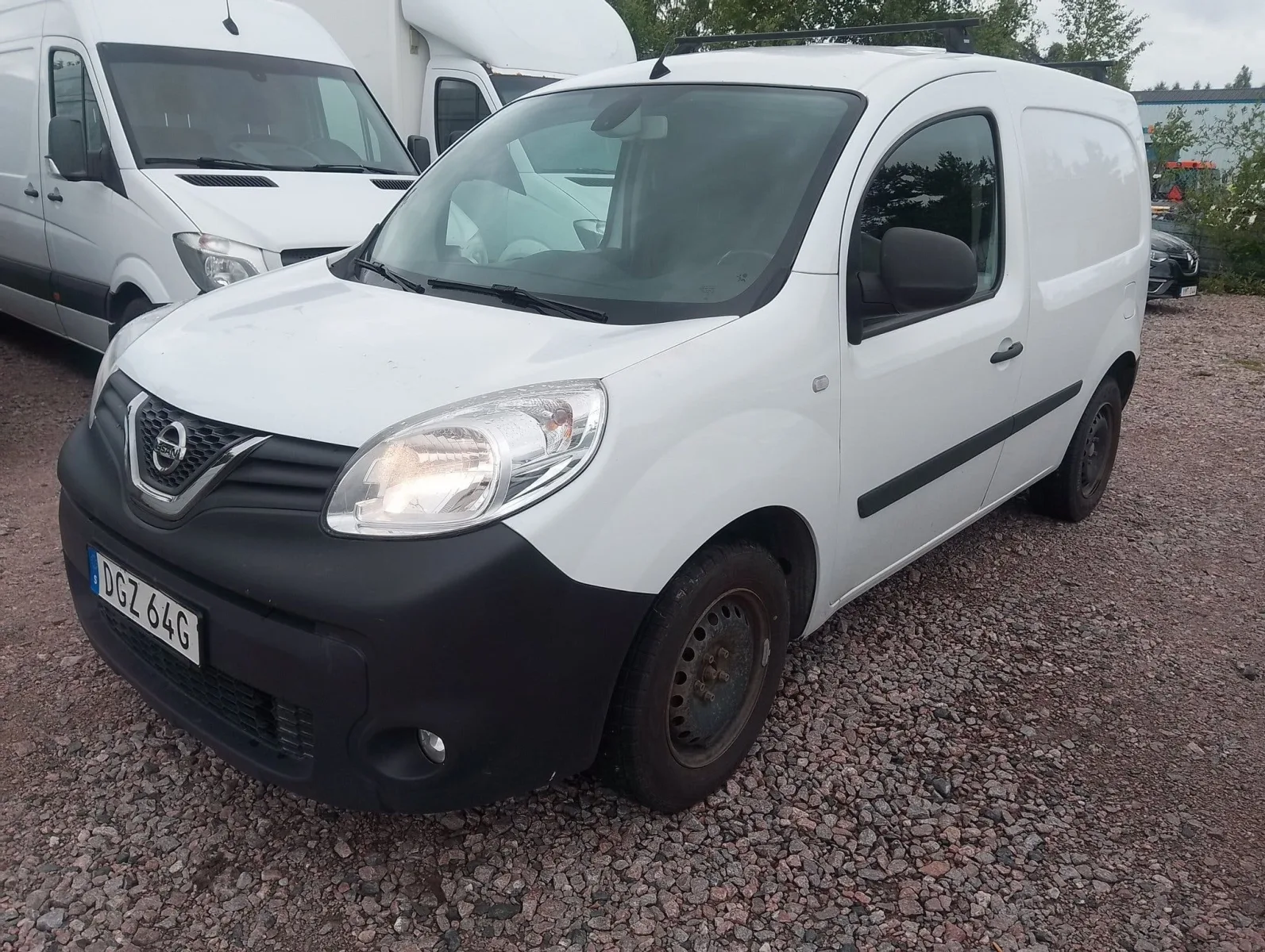 Nissan NV250 2020, bild 1 av 18