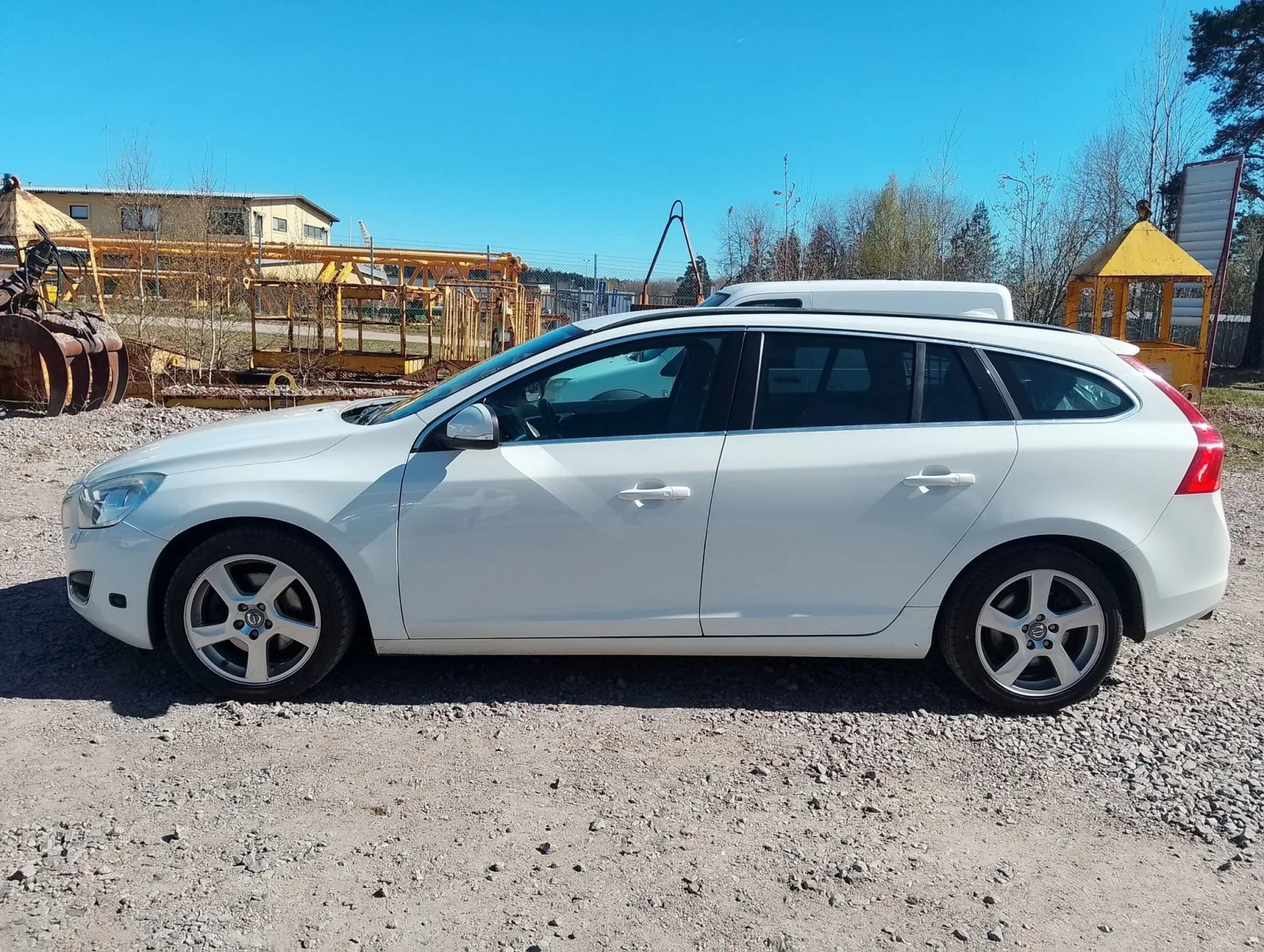 Volvo V60 2011, bild 3 av 15
