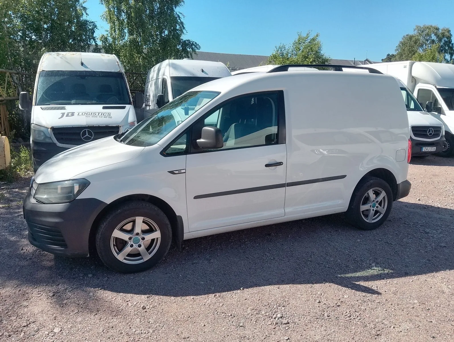 Volkswagen Caddy 2016, bild 2 av 17