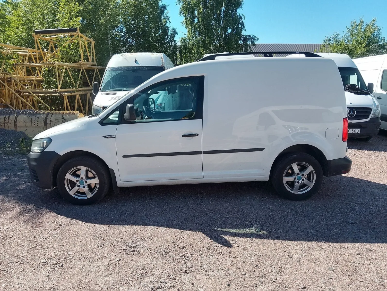 Volkswagen Caddy 2016, bild 3 av 17