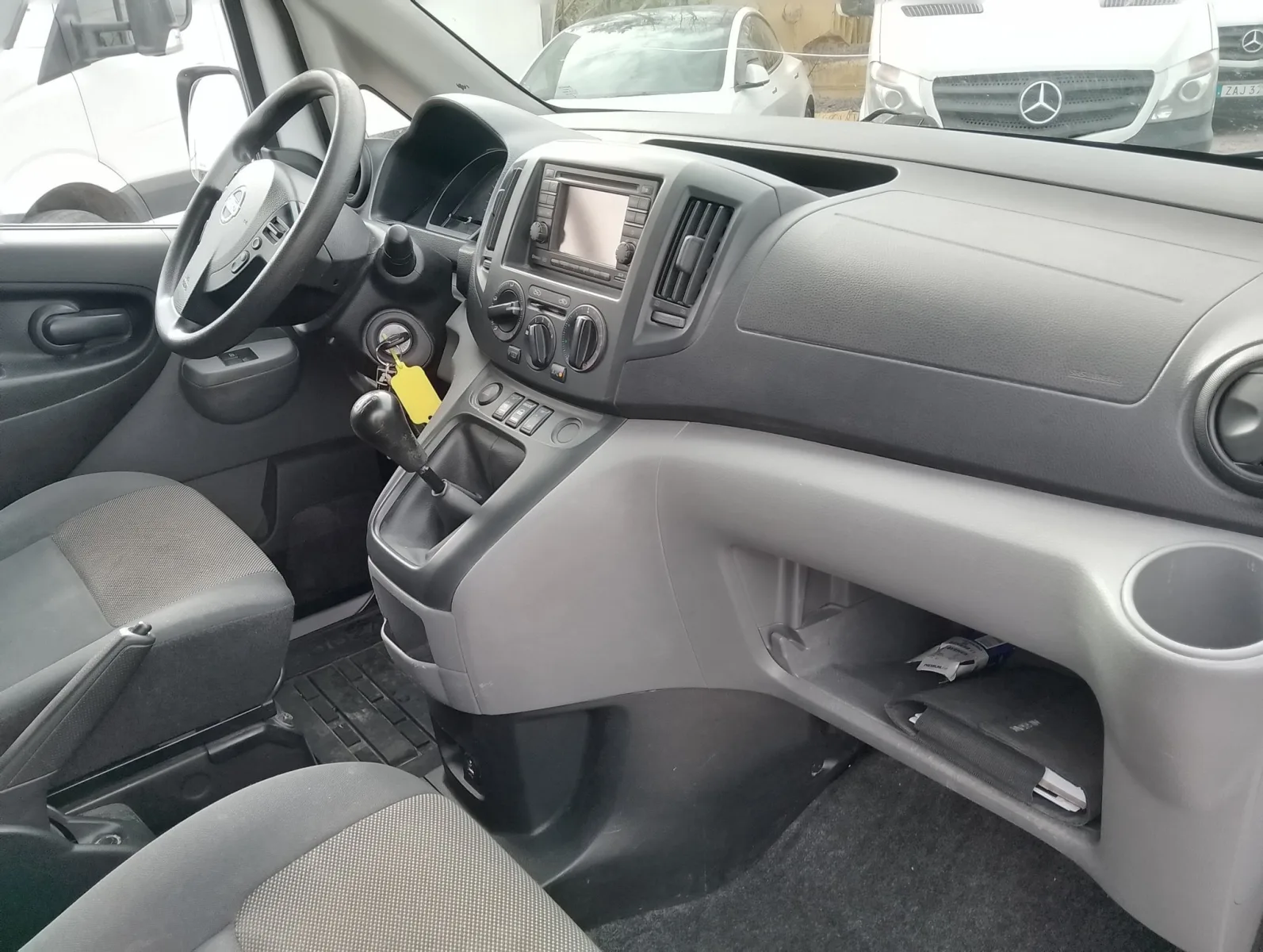 Nissan NV200 2016, bild 14 av 17