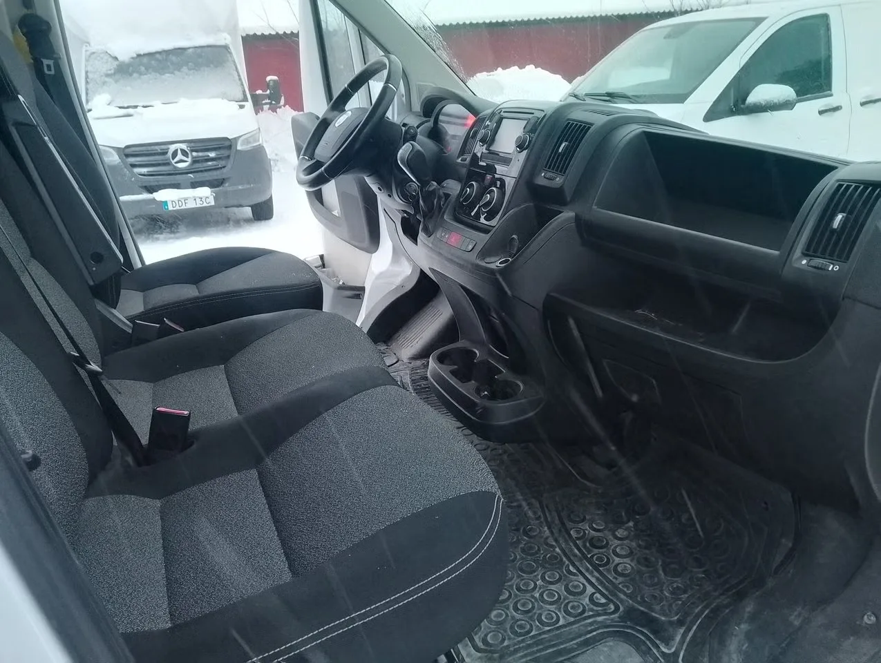Fiat Ducato 2019, bild 15 av 17