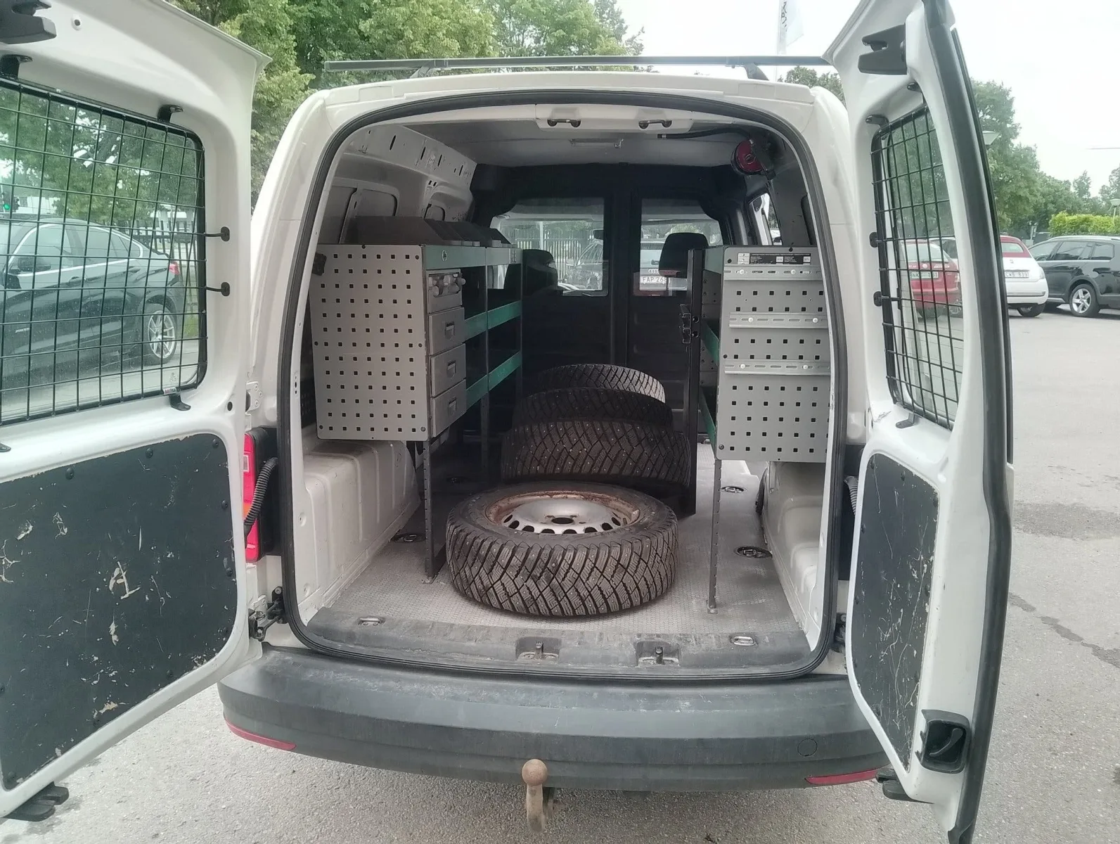 Volkswagen Caddy Maxi 2016, bild 8 av 13