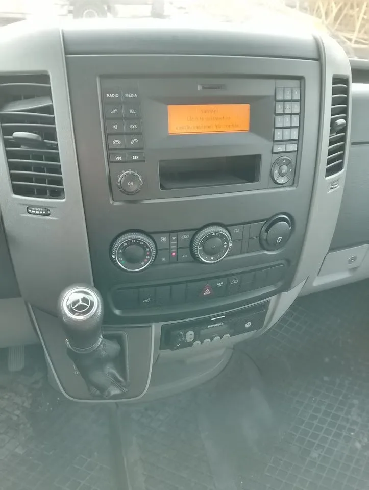 Mercedes-Benz  Sprinter 316 2015, bild 16 av 19
