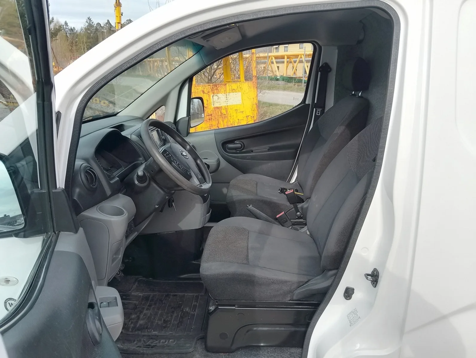 Nissan NV200 2016, bild 11 av 17