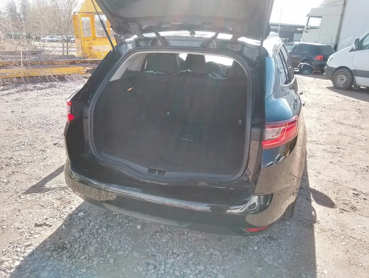 Renault Megane 2017, bild 16 av 17